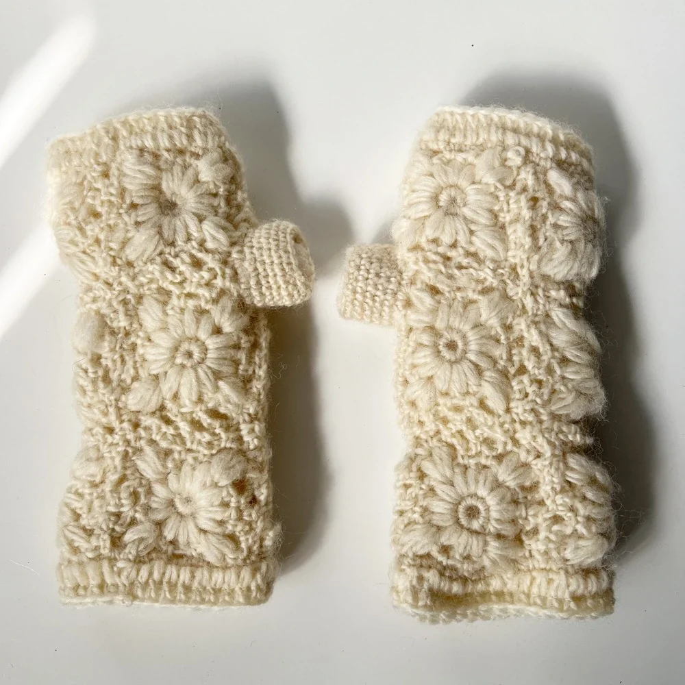 Crochet Wool Fingerless Gloves Cream Floral Fleece Lined Handmade Nepal Boho